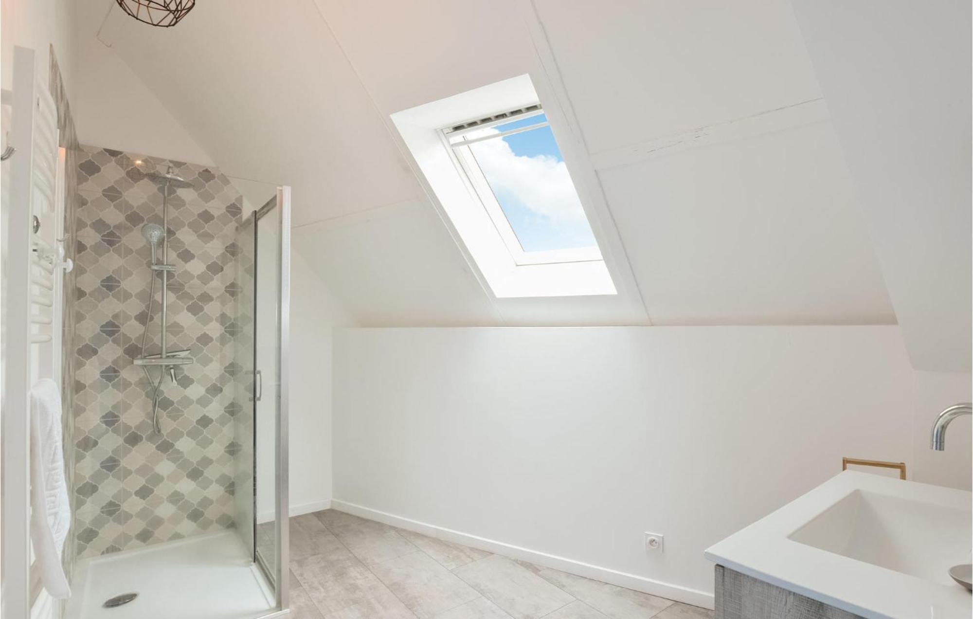 Gorgeous In With Wifi Holiday home Saint-Vaast-la-Hougue